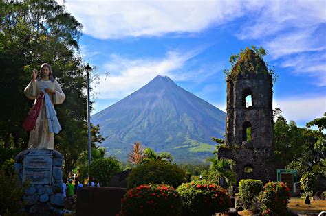 Blog: Cagsawa Ruins