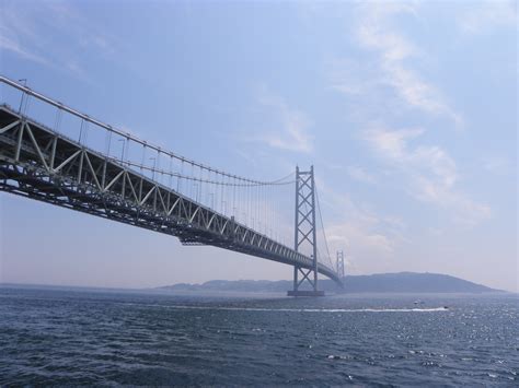 File:Akashi Kaikyo Bridge from Akashi side.jpg