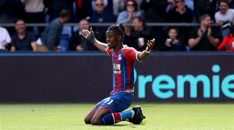 Rumours: Zaha tells Crystal Palace he wants to leave the club | ITV News