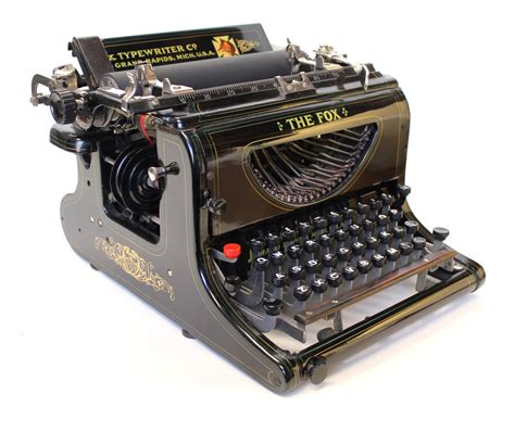 The Typewriter Revolution blog: 10 Reasons to Use a Typewriter