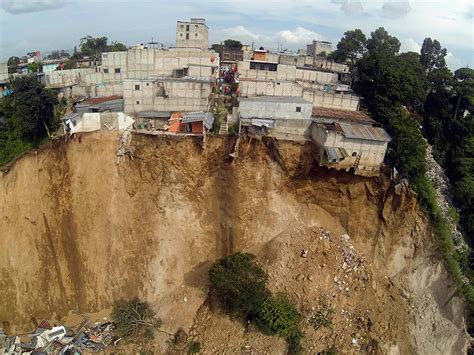 😍 How do landslides affect humans. Causes of landslides. 2019-01-07