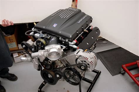 Edelbrock’s 720HP Blown LS3 Crate Engine - Hot Rod Network