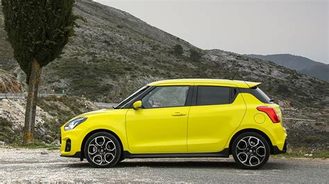 Der 2020 Suzuki Swift Sport bekommt Hybrid-Antrieb! - autofilou