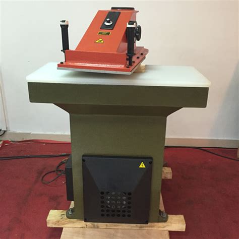 Clicker Die Cutting Press Machine - HONGGANG-Hydraulic Cutting Press Machine Manufacturer