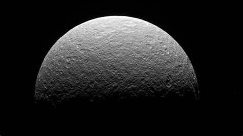 Cassini Image Shows Surface Features on Rhea