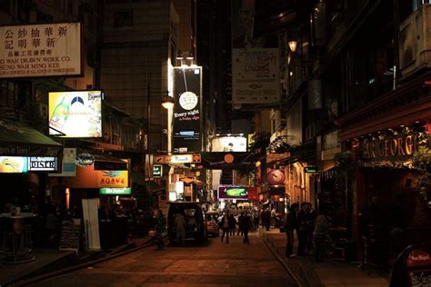 Lan Kwai Fong Hong Kong Visitor Guide | Travelvui