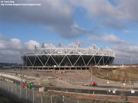 London Olympic Park Walk - The Globe Trotter