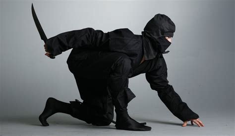 Top 10 Deadliest Ninja Weapons - Martial Tribes