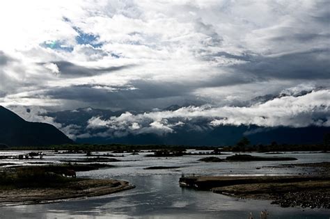 Brahmaputra River in China Tibet, India and Bangladesh – Tibet Tours ...