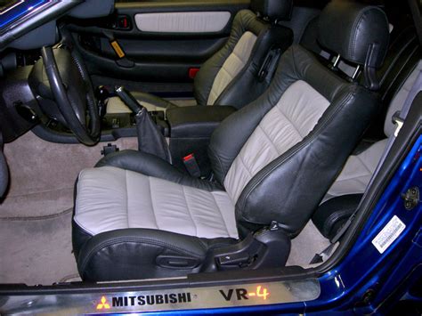 Craig Byron's 3000GT VR4 photos of custom interior