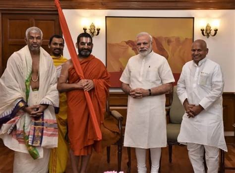 Shri Tridandi Srimannarayana Ramanuja Chinna Jeeyar Swamiji calls on PM