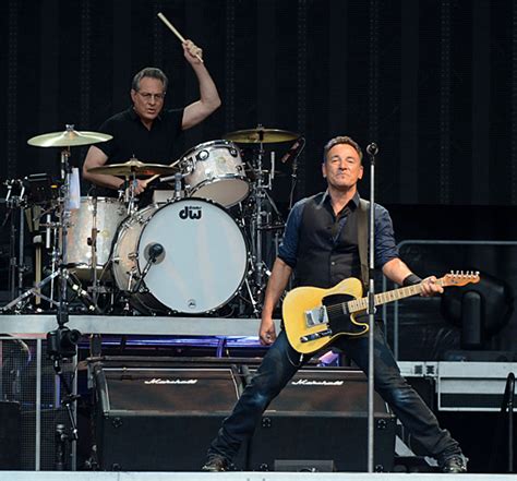 SOUNDTRACK4LIFE: THE B-SIDES: Bruce Springsteen - Wrecking Ball Tour - Manchester 22nd June 2012