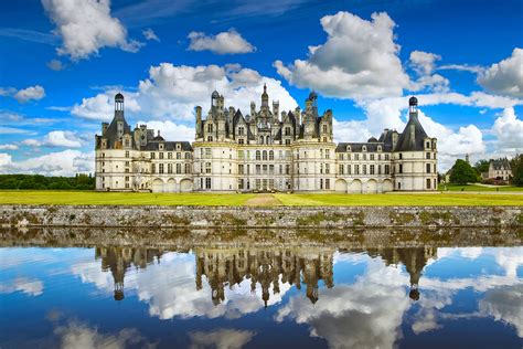 The Ultimate Guide to Visiting the Loire Valley from Paris (and Beyond) - Road Affair