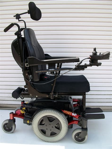 Wheelchair Assistance | Invacare electric wheelchair