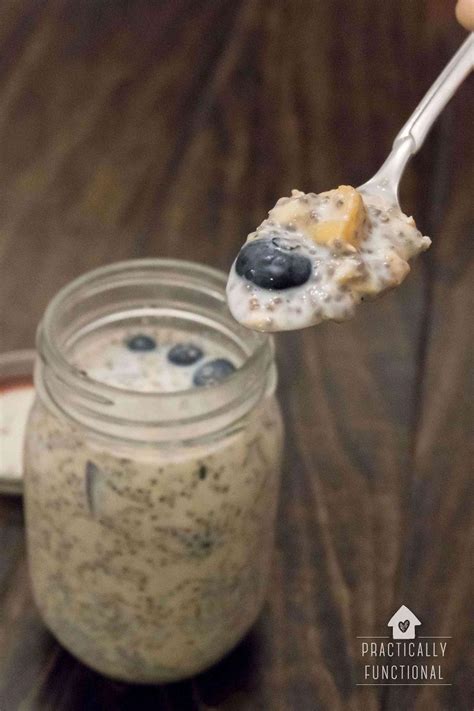 Tasty Overnight Oats in Mason Jars | CheapThriftyLiving.com