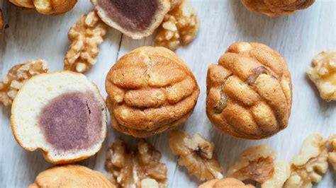 Hodu-Gwaja: The Delightful Walnut Cookies From South Korea