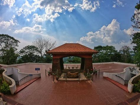 Pazhassi Tomb at Wayanad • Pazhassi tomb in Kalpetta in Wayanad ...