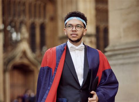 Dr. Sizwe Mpofu-Walsh has graduated from the Oxford University