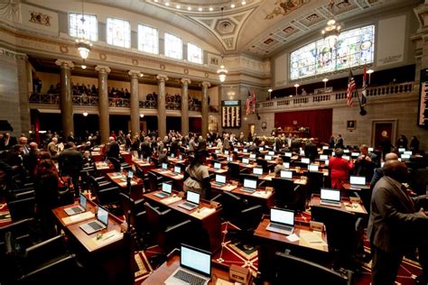 Missouri House passes bill establishing open enrollment in public ...