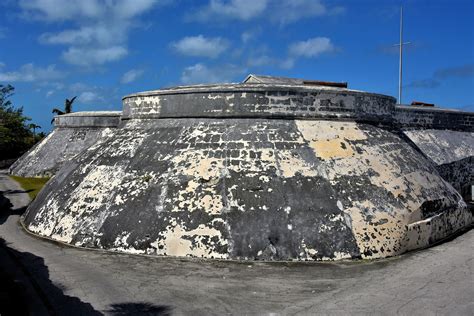 Fort Charlotte in Nassau, Bahamas - Encircle Photos