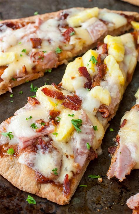 BBQ Hawaiian Flatbread Pizzas - Peas and Crayons