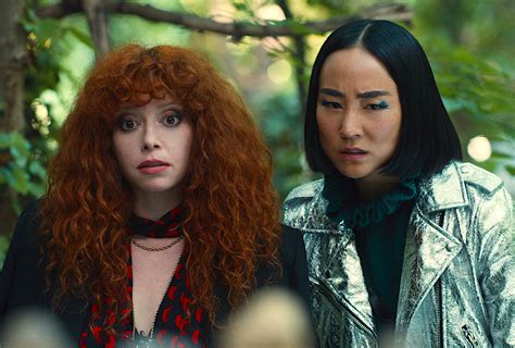 ‘Russian Doll’ Season 2 Review: Netflix Comedy, Natasha Lyonne – TVLine