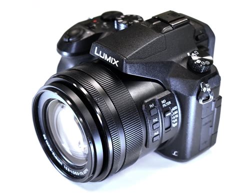 Panasonic Lumix FZ2000 (FZ2500) Expert Review