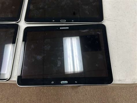 (4) Verizon 4G Samsung Galaxy Tablets - Gavel Roads Online Auctions