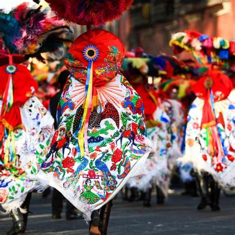 Unveiling Mexico's Rich Heritage: The Colorful Traditional Dress ...