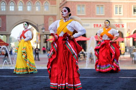 Grupo Folklórico spotlights Mexican culture - Daily Trojan