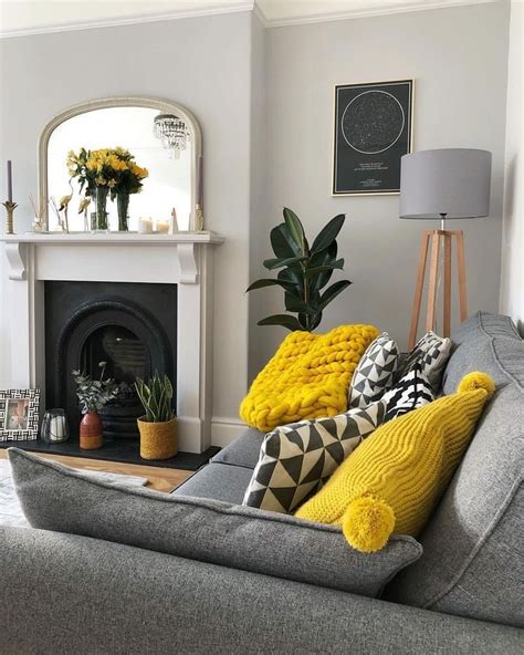 Lounge grey mustard | Yellow decor living room, Yellow living room, Living room decor gray