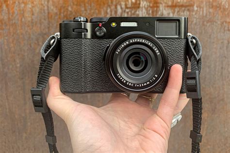 Hands on with the Fujifilm X100V, plus sample images | Popular Photography