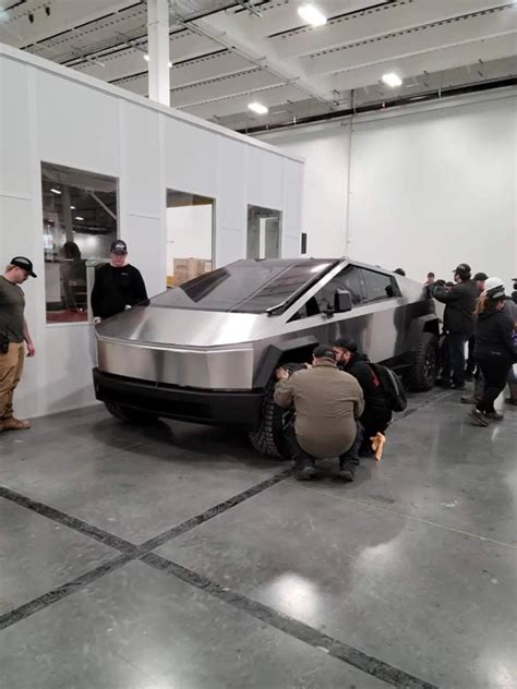 Tesla has finalized Cybertruck design, set to enter production mid-2023 ...