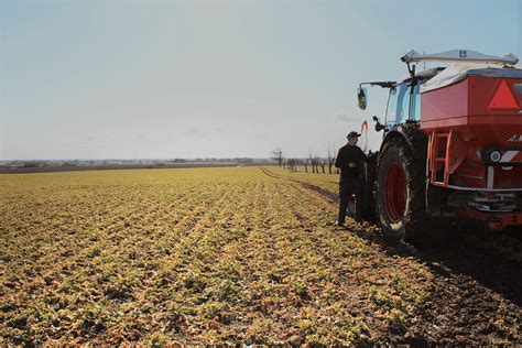 Towards the 2021 harvest – spring sowing in full swing