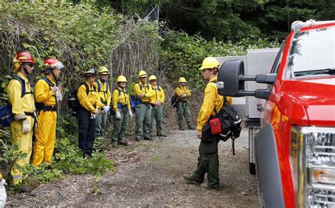 Firefighters take part in annual wildland fire training | Local News | goskagit.com