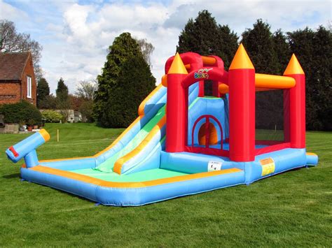 BeBop Wild Splash Bouncy Castle and Water Slide Combo - Bebop uk