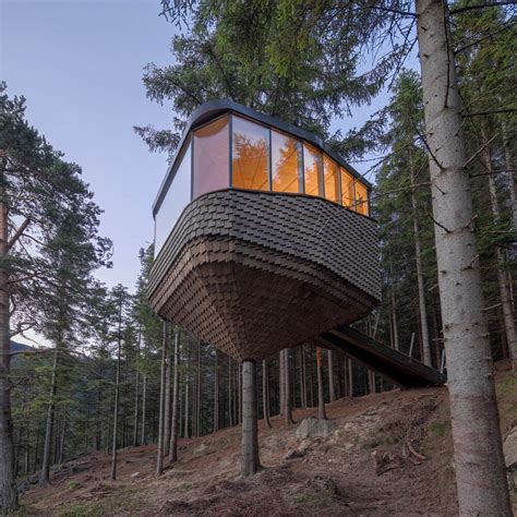 Woodnest Treehouse Odda Norway