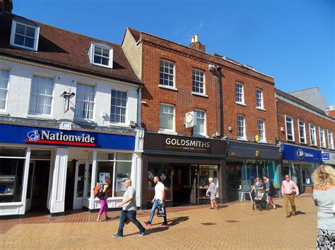 Kemsley LLP - TOWN CENTRE RETAIL PREMISES IN CHELMSFORD