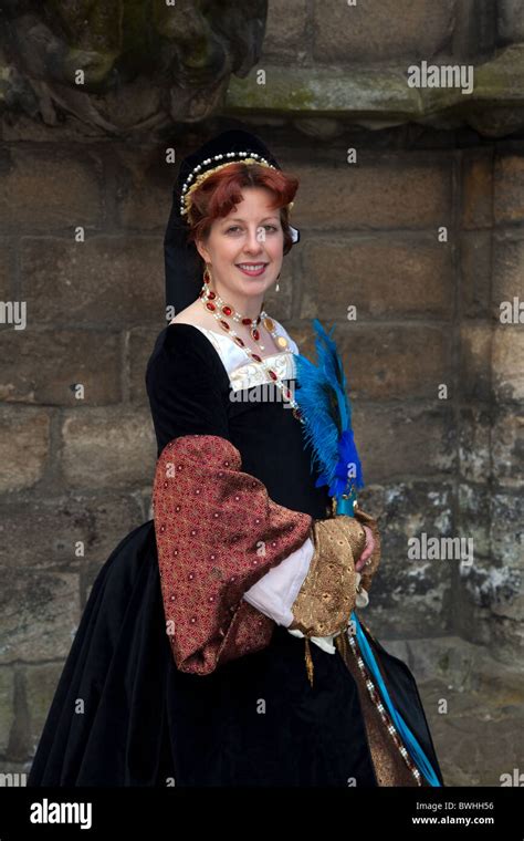 Mary of Guise, Historical Figure in period costume at Stirling Castle ...