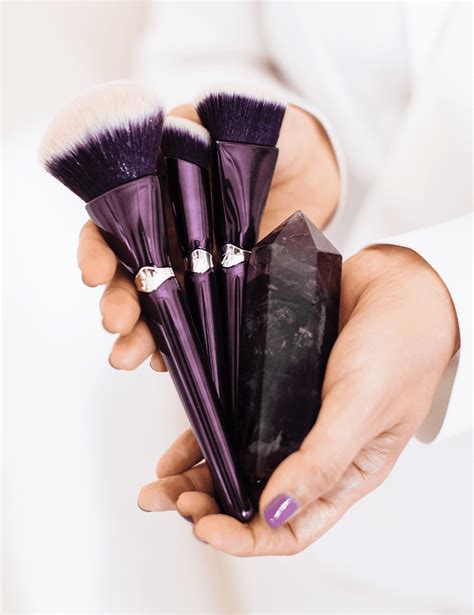 Our Story - Learn More About Anisa Beauty Brushes | ANISA Beauty