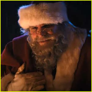 David Harbour’s Santa Claus Turns Into An Action Hero in ‘Violent Night ...