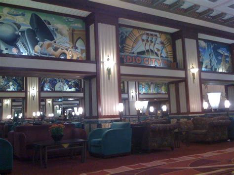 Edison Hotel : the lobby that's like a movie set. The rooms are past ...