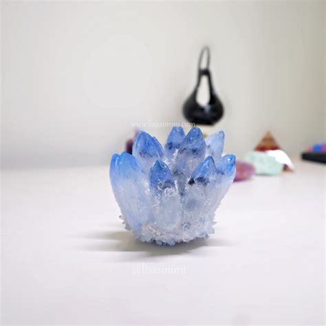 BLUE QUARTZ CLUSTER – RARE | Tarot Card Reading | Crystal Therapy ...