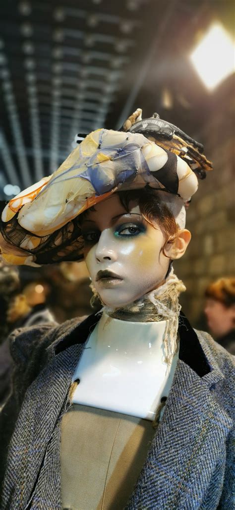 Pat McGrath Turned Models Into Porcelain Dolls on the Maison Margiela ...