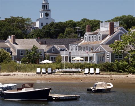 Best Nantucket Hotels on the Beach - New England Today