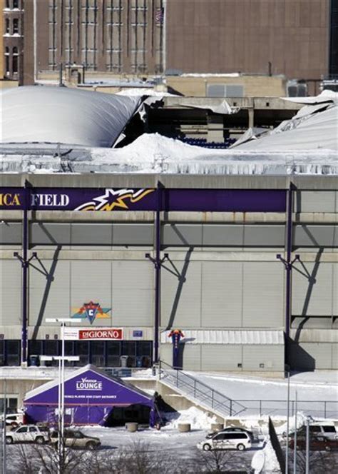 How the Metrodome roof collapse affects the Chargers - The San Diego ...