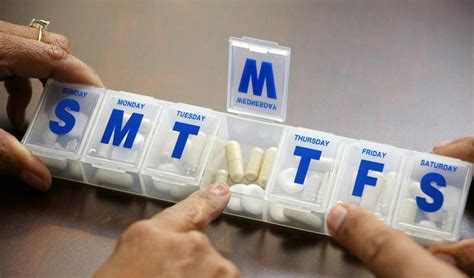 Third Of People With HIV Who Use Drugs Intentionally Miss Doses Of HIV ...