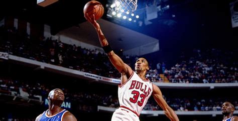 Scottie Pippen Rewind - The Dunks | The Hoop Doctors