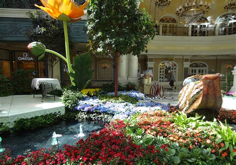 Photos of Bellagio Conservatory & Botanical Gardens, Summer Celebration 2013 - Las Vegas Top Picks