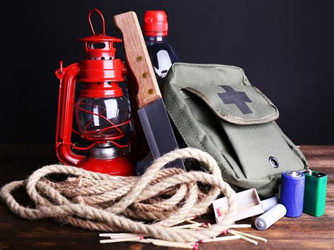 Natural Disaster Survival Tips From a Red Cross Expert | Reader's Digest